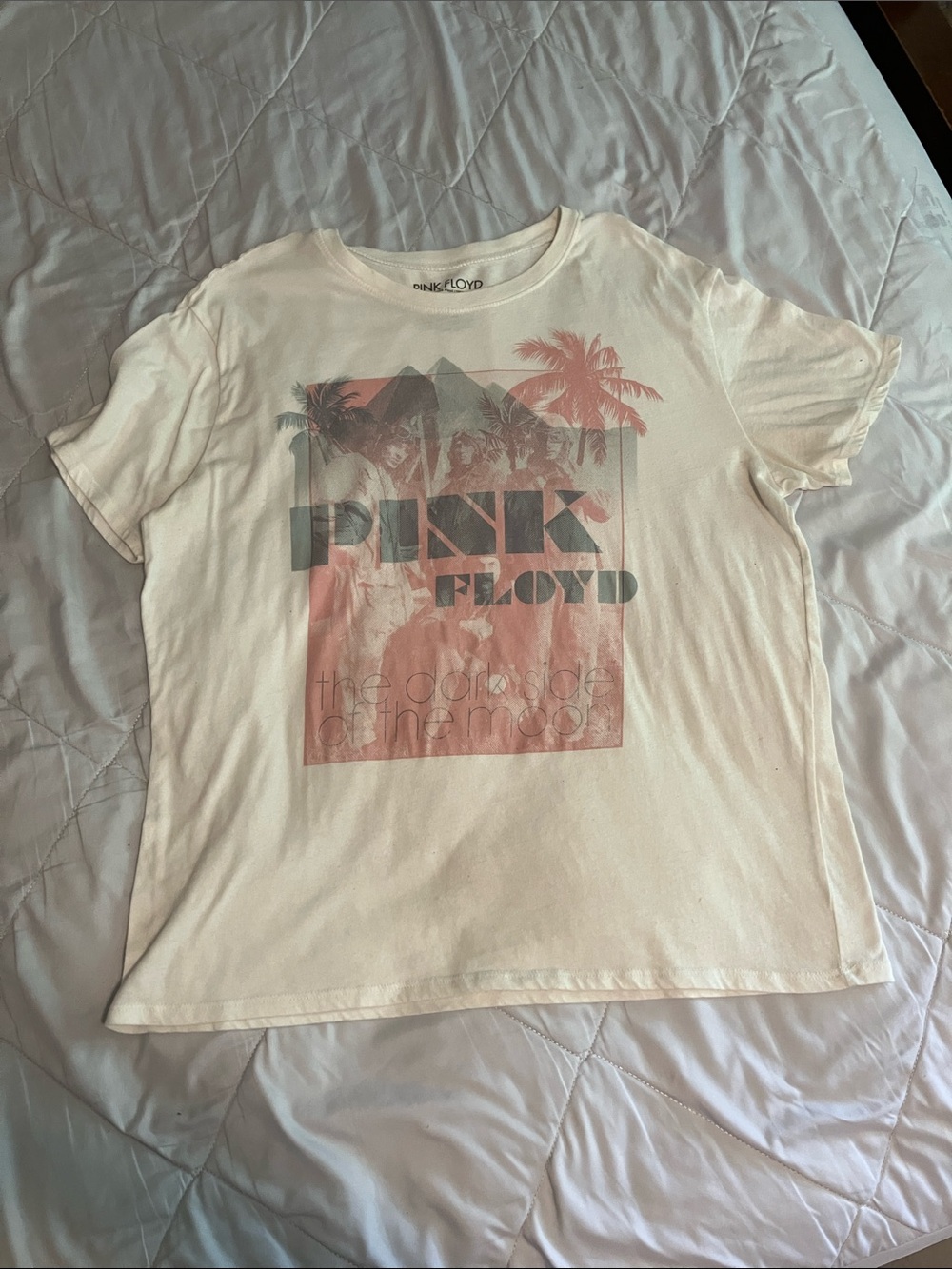 Women’s Pink Floyd Tshirt